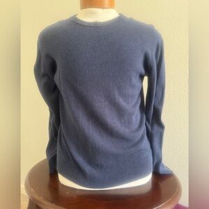 GAP Men's Navy Sweater